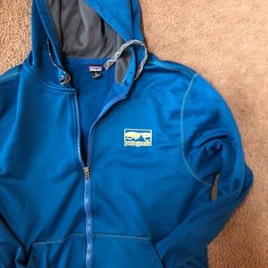 Patagonia sweatshirt